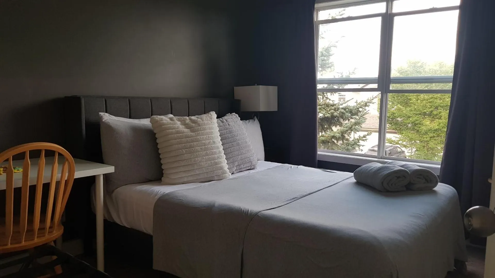 Tuscan Ridge Guesthouse Calgary West
