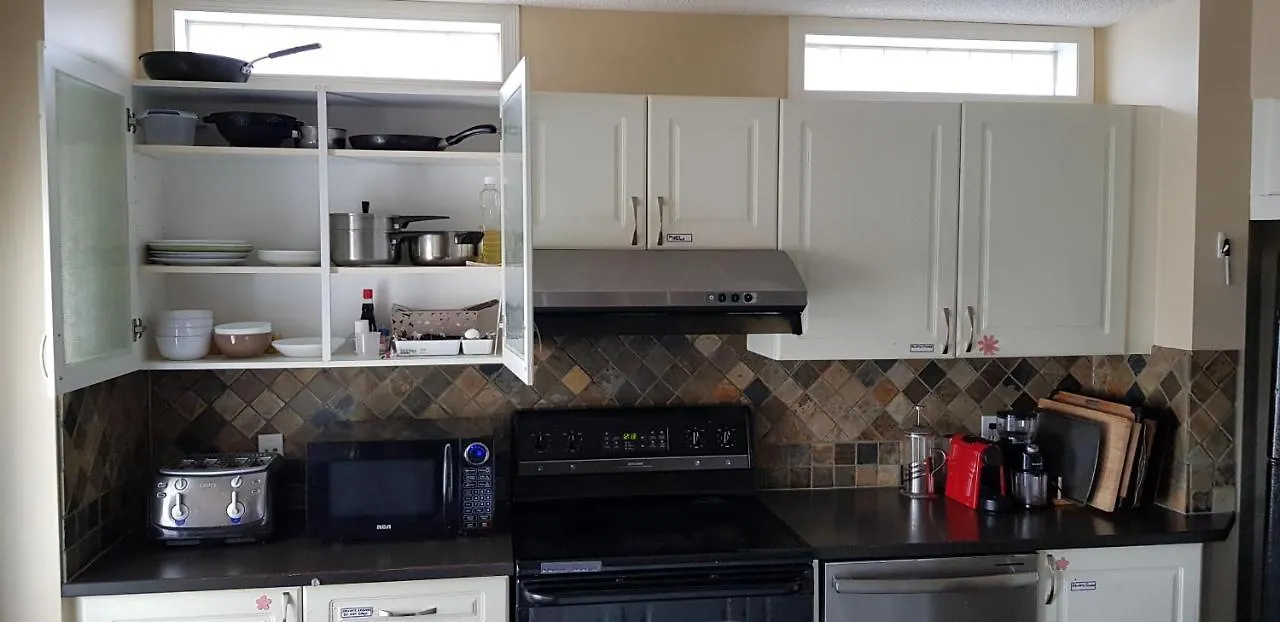 Tuscan Ridge Guesthouse Calgary West