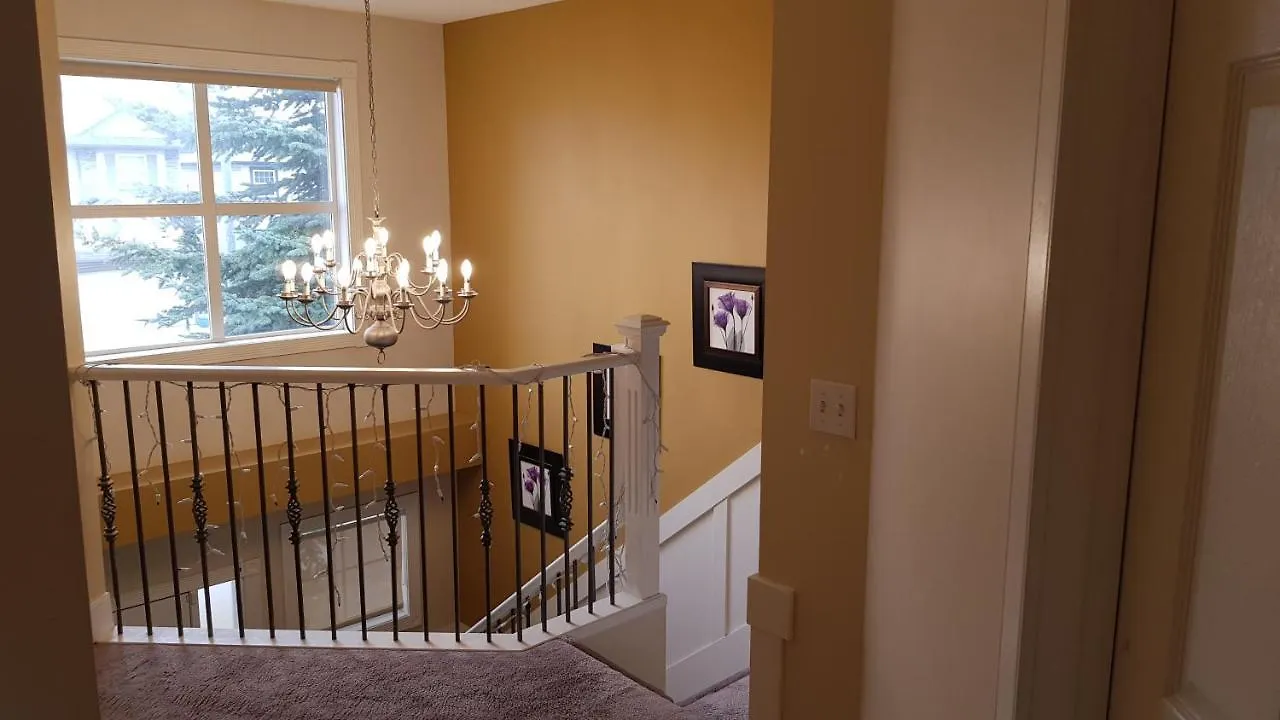Tuscan Ridge Guesthouse Calgary West